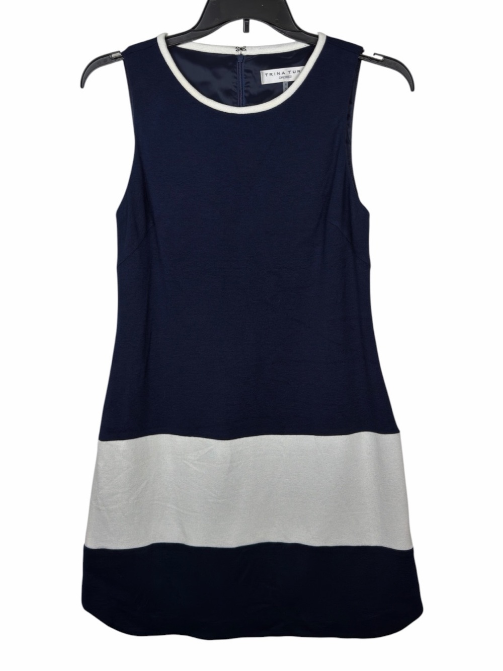 Trina Turk NWOT Navy Blue and White Colorblock  Sleeveless Shift Dress. Size 8. - Picture 8 of 15